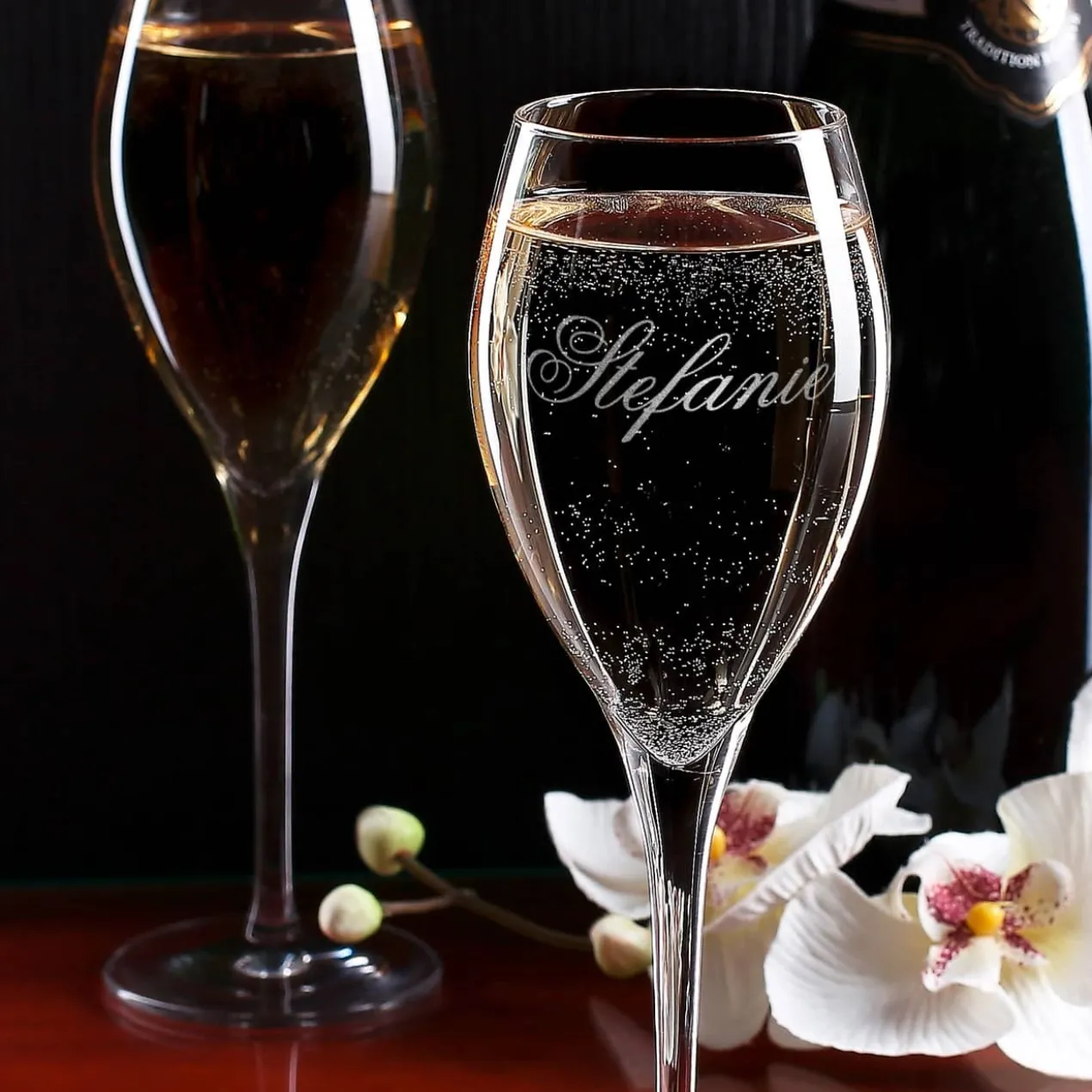 Graviertes Champagnerglas mit Wunschnamen
