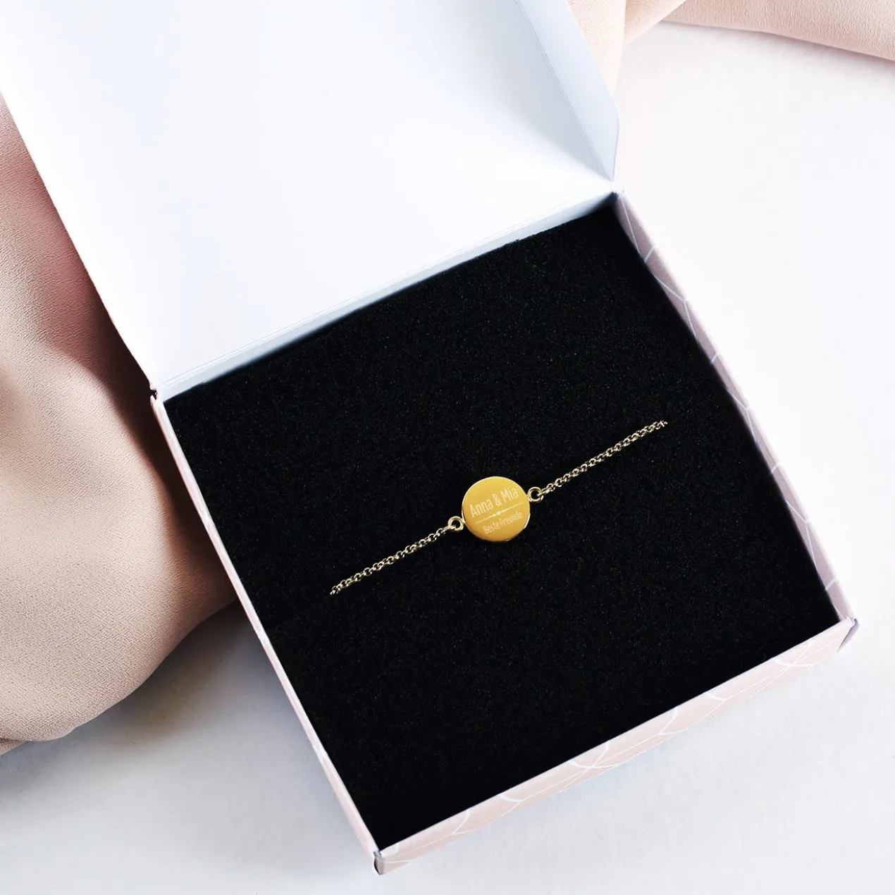 Graviertes Leonardo Armband mit 2 Zeilen Wunschtext | Silber oder Gold