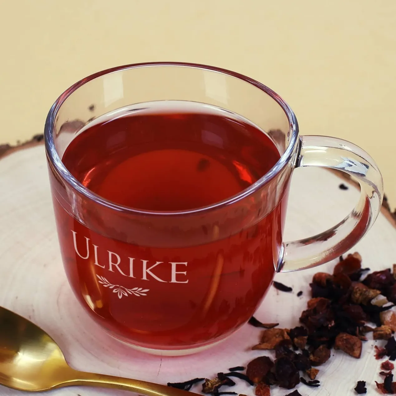 Graviertes Trinkglas mit Henkel mit Ihrem Wunschnamen