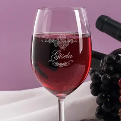 graviertes Weinglas Weinreben Ornamente mit Wunschname