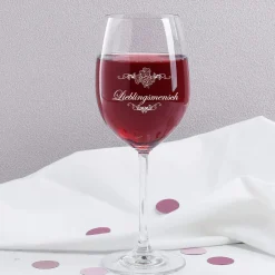 graviertes Weinglas Weinreben Ornamente mit Wunschname