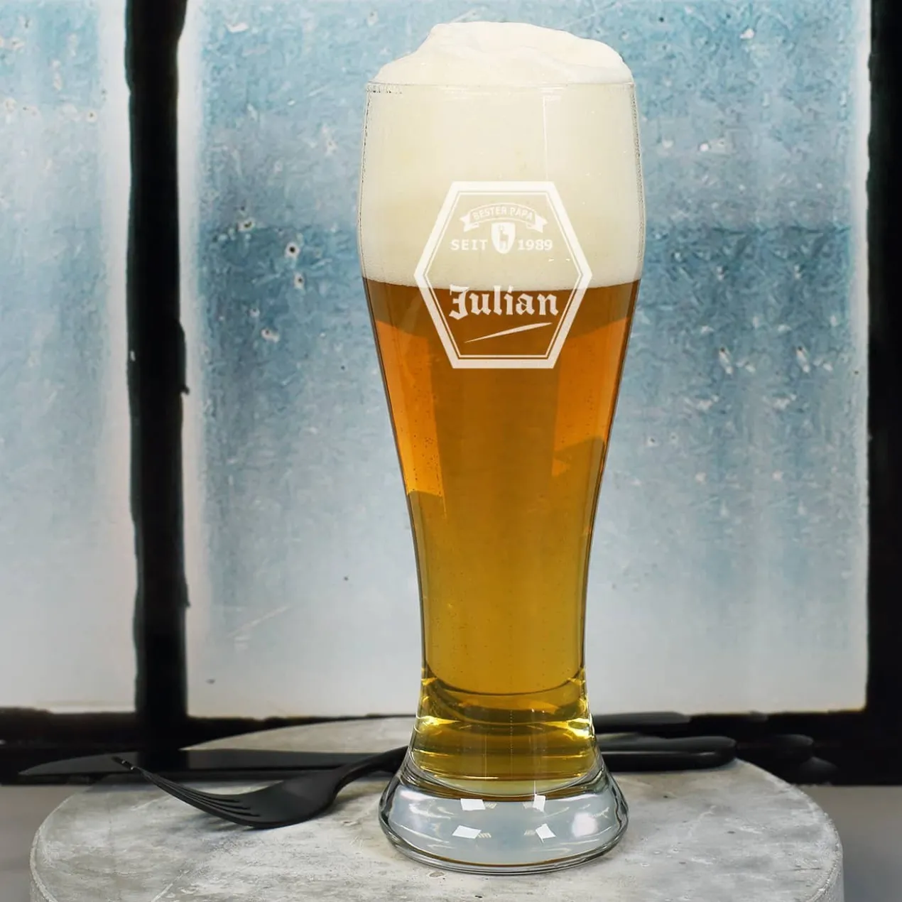 graviertes Weizenbierglas für Papa mit Wunschname und Geburtsjahr