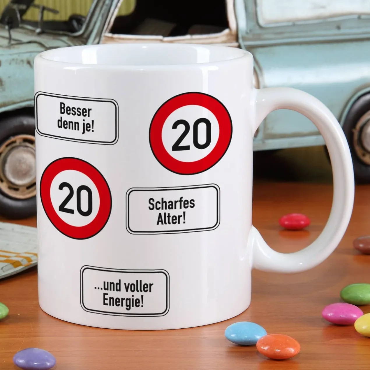 große Kaffeetasse zum 20. Geburtstag mit Verkehrszeichen - 20 -