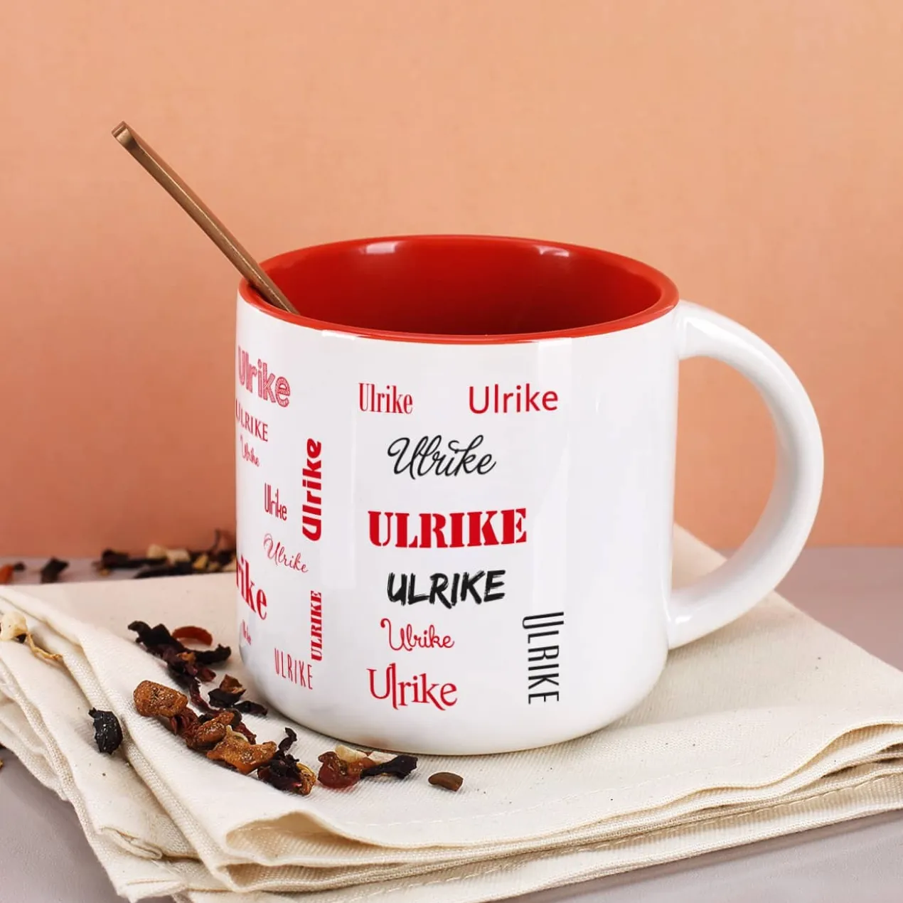 Großer Kaffeepott mit Ihrem Namen in verschiedenen Schriftarten