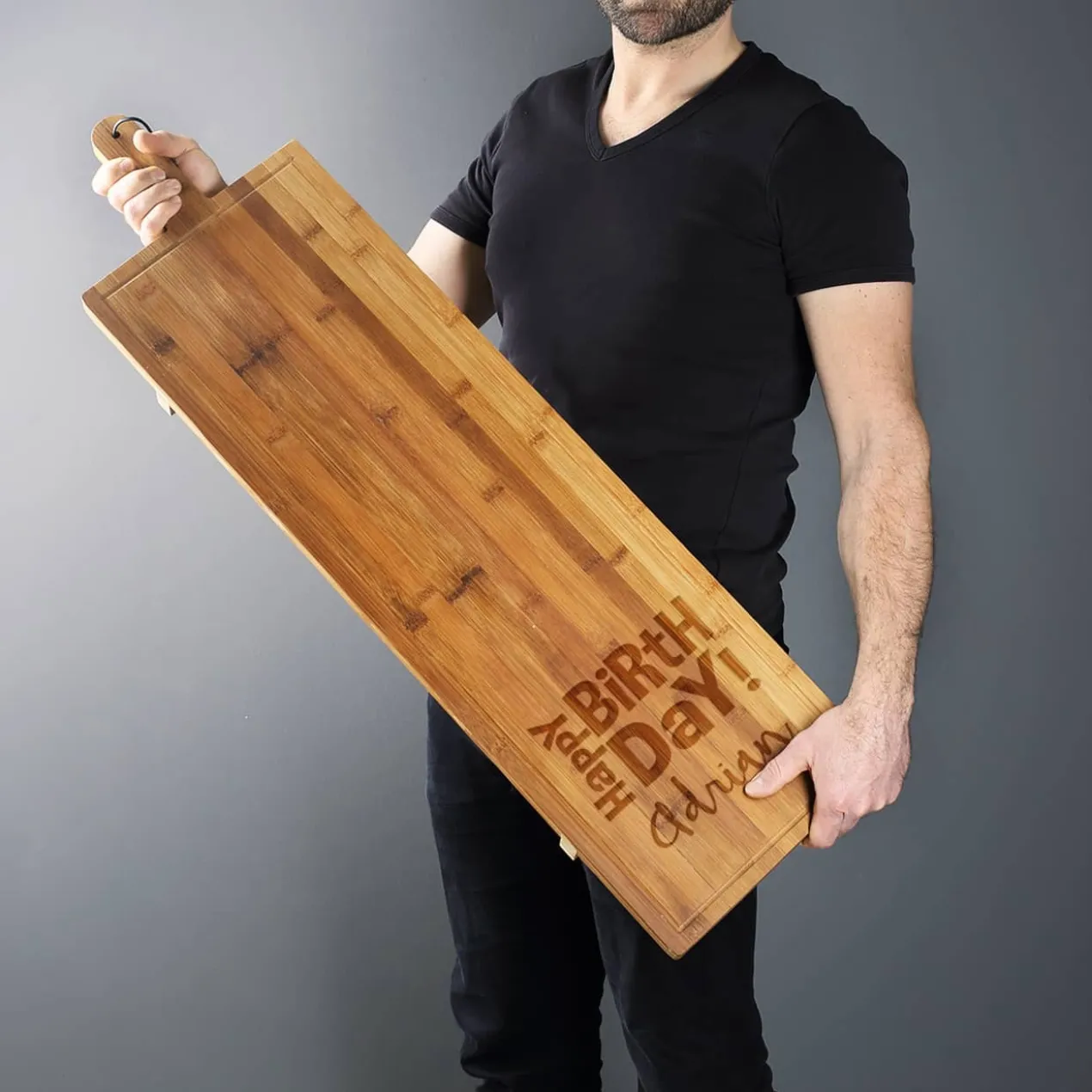 Großes 1 Meter Bambusbrett zum Geburtstag mit Name graviert