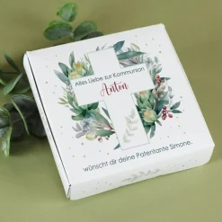 Halskette mit Kreuz Anhänger in Geschenkbox mit Name und Wunschtext