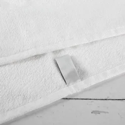 Handtuch mit magischem Katzenmotiv in 3 Größen mit Wunschname bedruckt