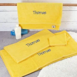 Handtuchset in löwenzahngelb mit Name gestickt, 4-teilig