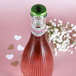 Happy Birthday - Fruchtsecco in zwei Sorten mit Ihrem Wunschnamen zum Geburtstag