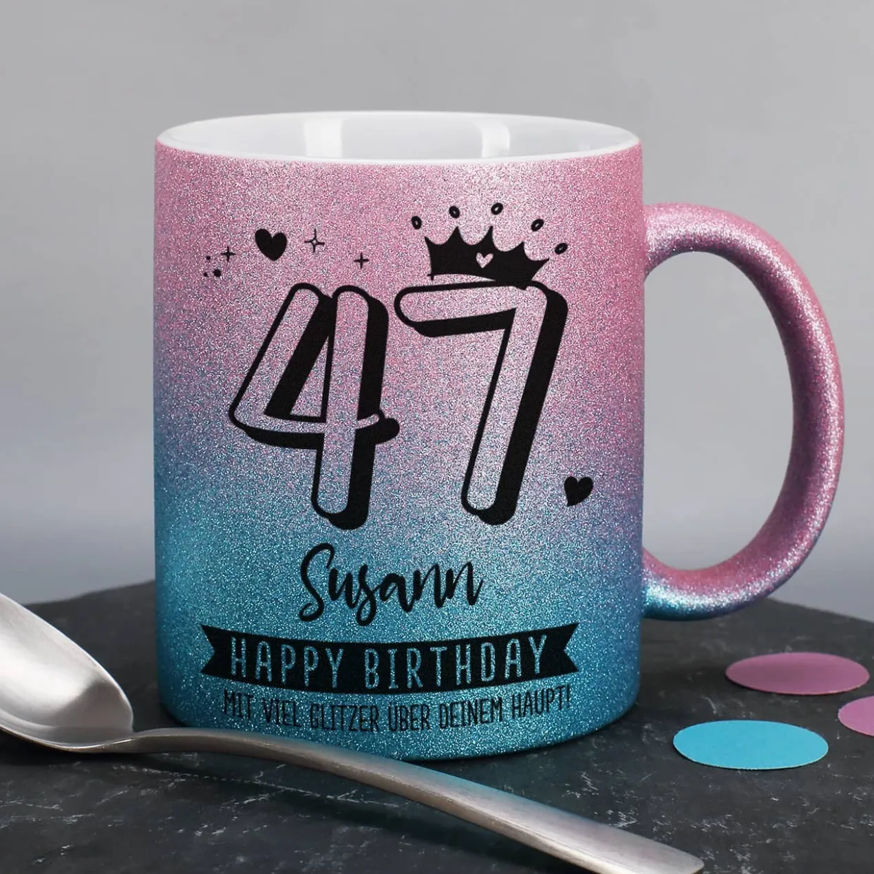 Happy Birthday - Glitzertasse mit Alter, Name & Wunschtext - 3 Farben zur Auswahl