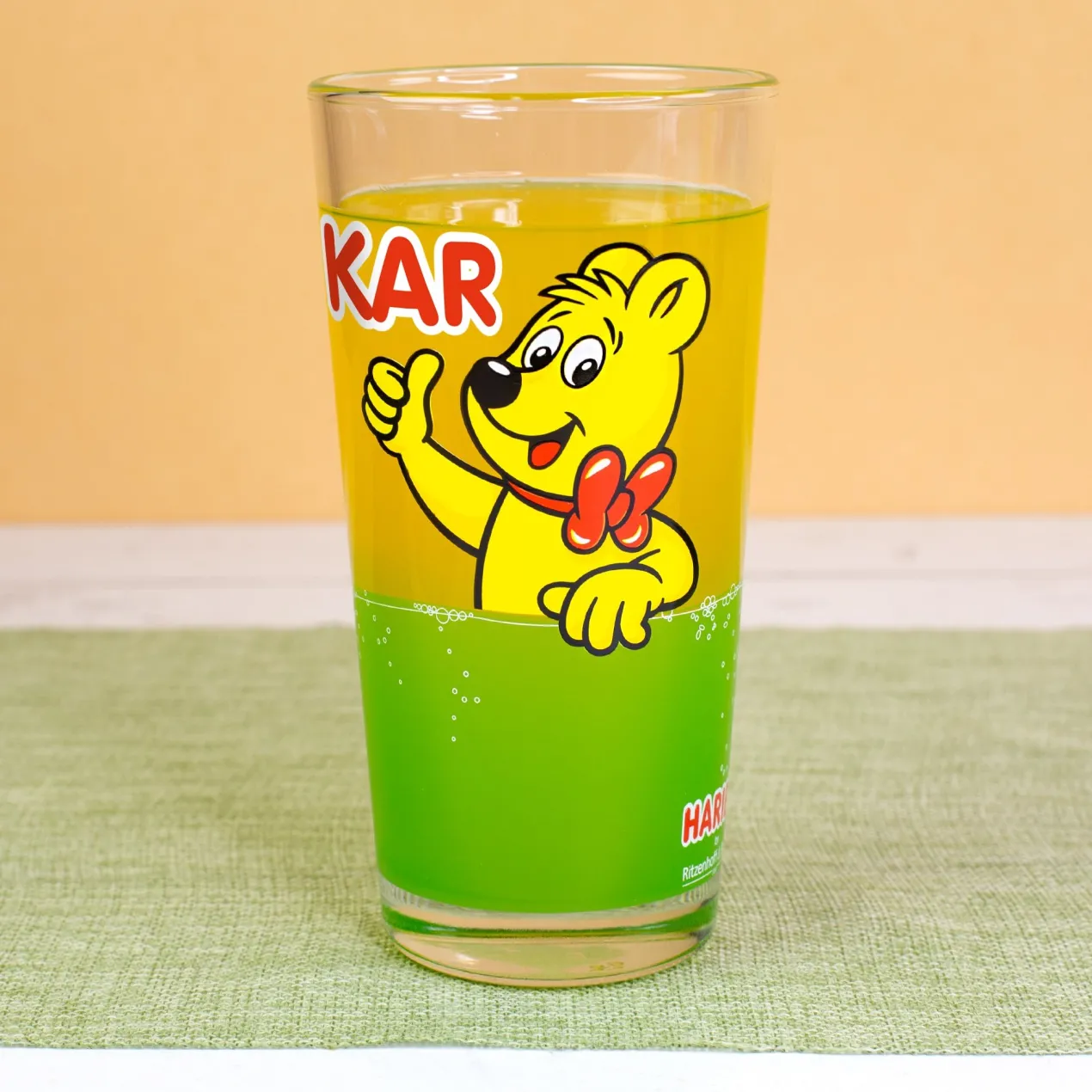HARIBO Trinkglas Goldbär Motiv | 380 ml Glas in Orange oder Grün für Kinder, Erwachsene & Fans