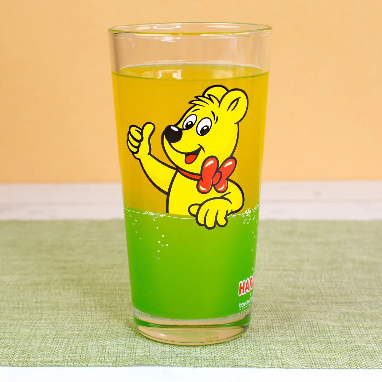 HARIBO Trinkglas Goldbär Motiv | 380 ml Glas in Orange oder Grün für Kinder, Erwachsene & Fans