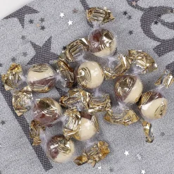 Haselnuss Pralinen mit Geschenksäckchen - Frohes Fest