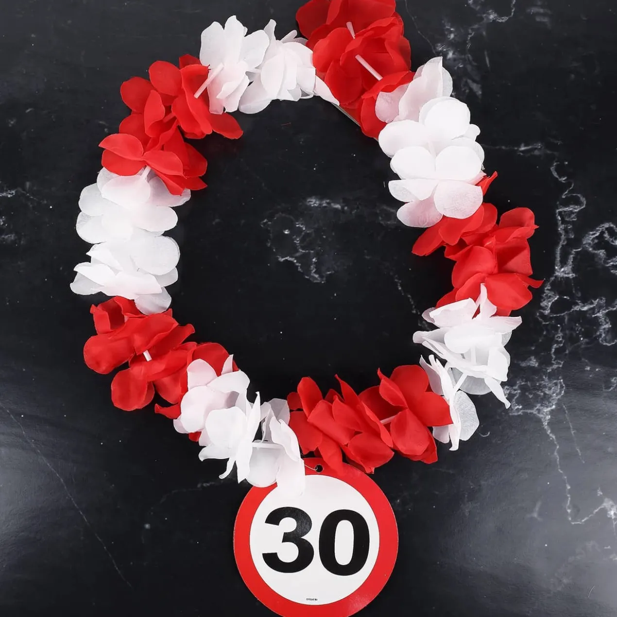 Hawaiikette Verkehrsschild 30