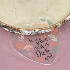 Herz Anhänger mit Name personalisiert aus Acryl | Geschenk für Mama, Erzieher & Menschen mit Herz