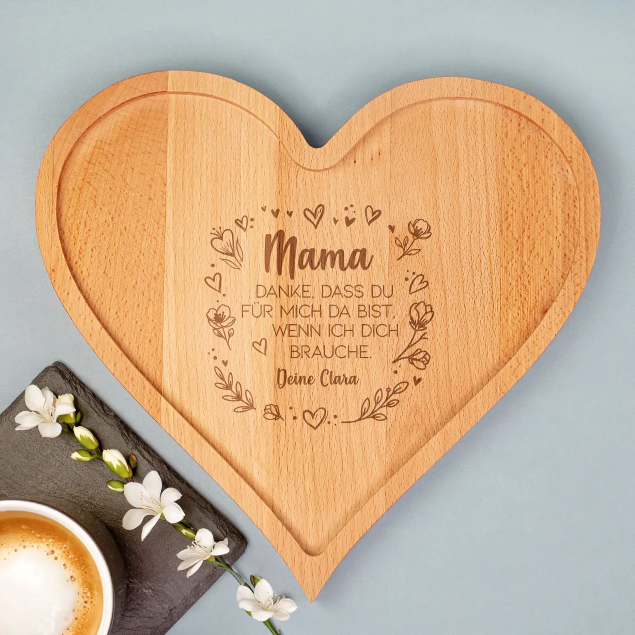 Herz Frühstücksbrettchen & Servierbrett aus Holz mit Gravur | Geschenk zum Muttertag & Geburtstag
