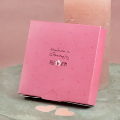 Herzkette mit Gravur in Geschenkbox - Scheiß auf Valentinstag ich liebe dich jeden Tag