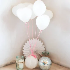 8 Herz-Luftballons in weiß