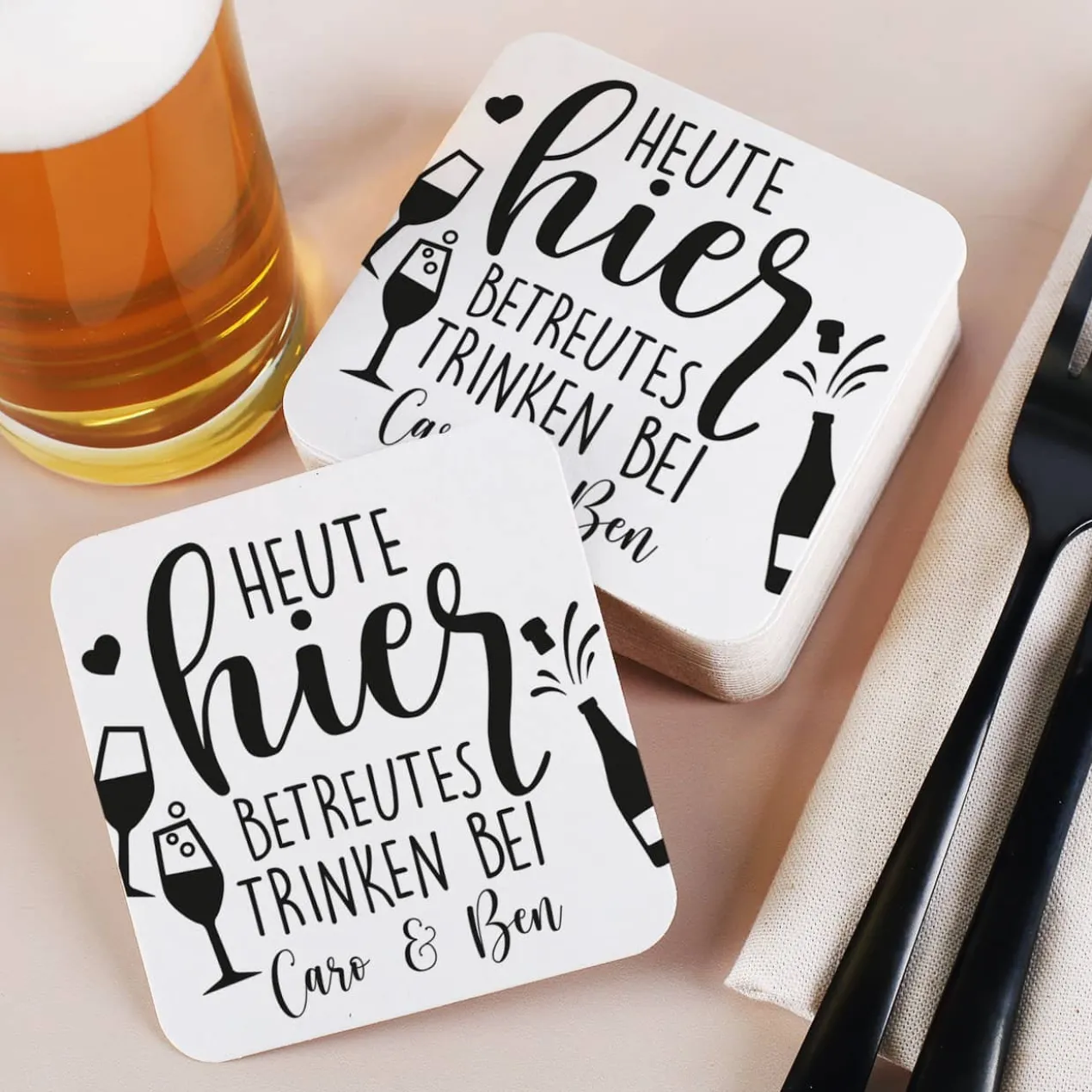 Heute hier betreutes Trinken! - 30 bedruckte Untersetzer aus Pappe mit Namen