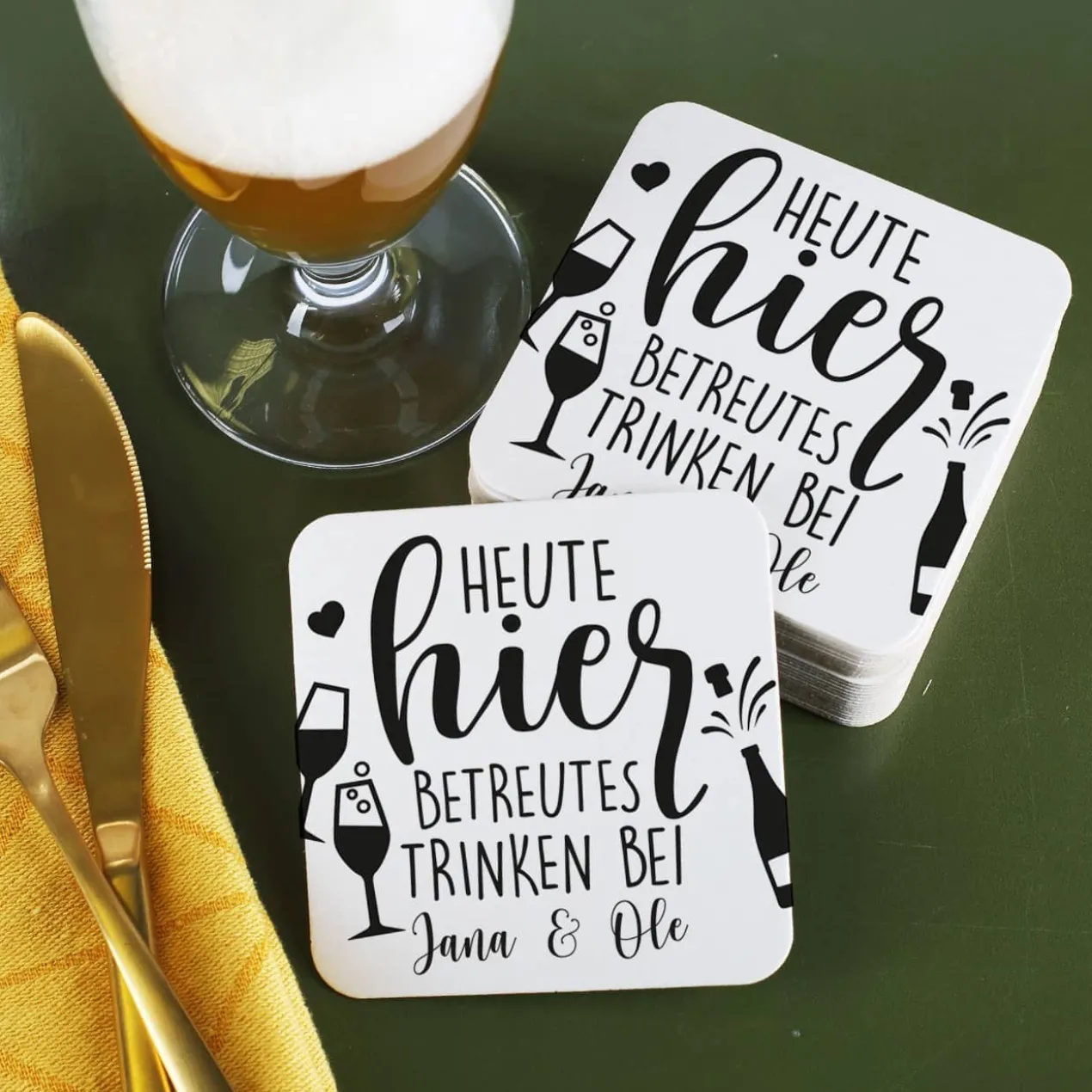 Heute hier betreutes Trinken! - 30 bedruckte Untersetzer aus Pappe mit Namen