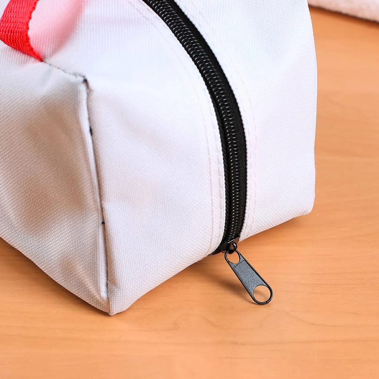 1. Hilfe Tasche für alle ab 60