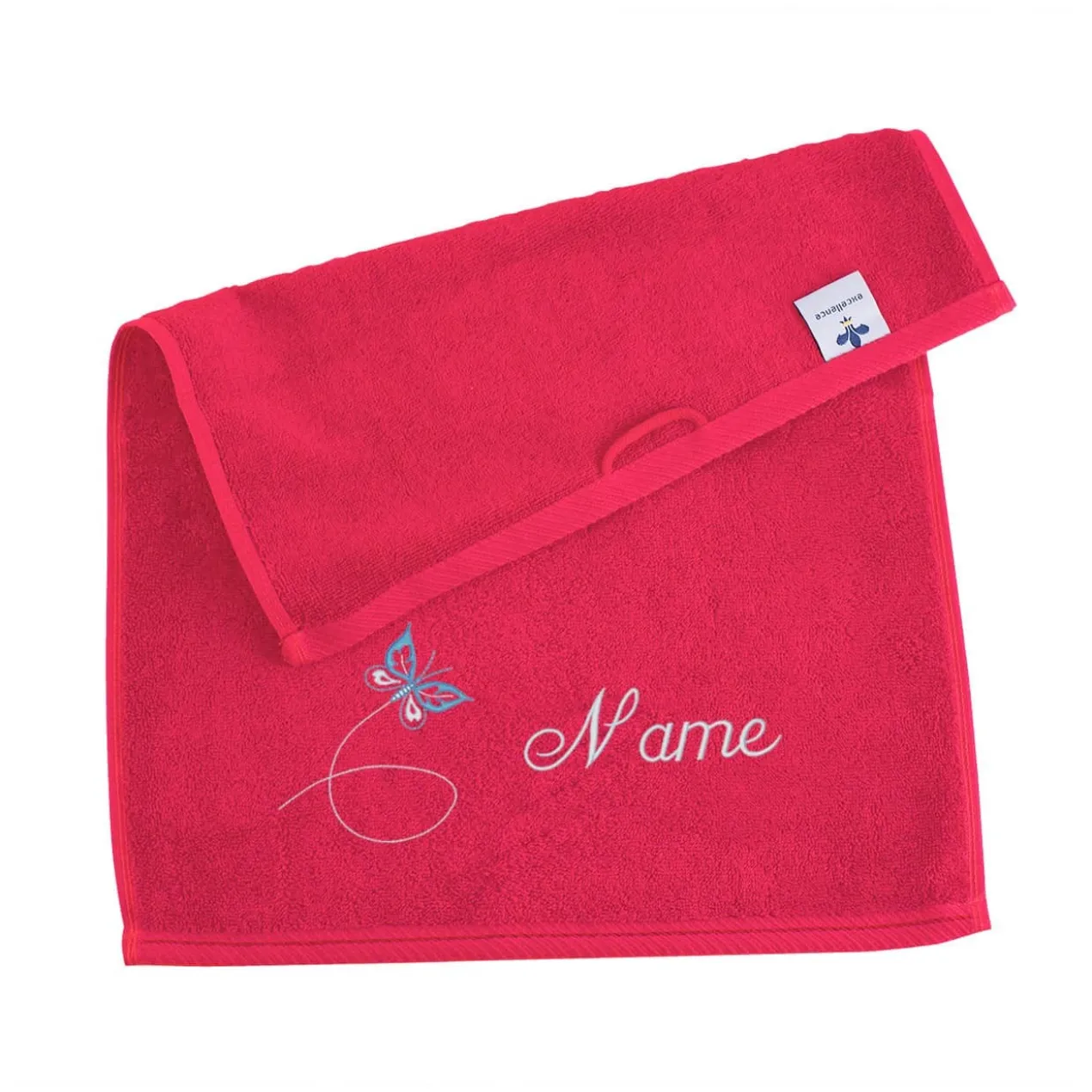 Himbeerfarbenes Handtuch mit Schmetterling und Name in 3 Größen