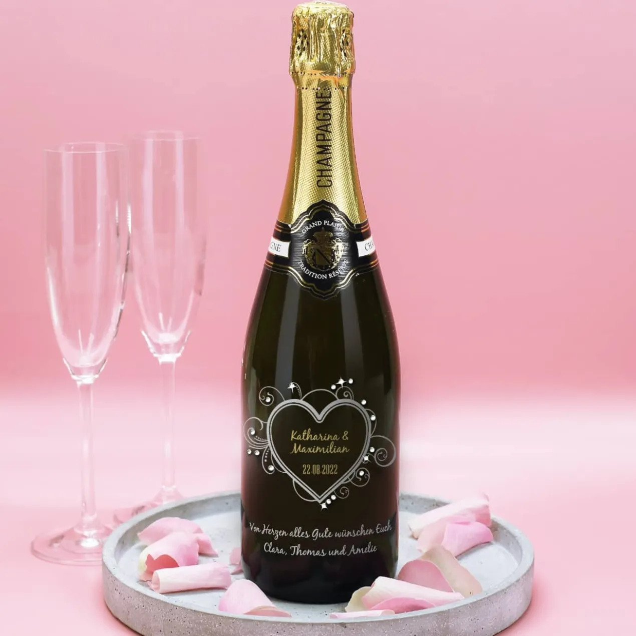 Hochzeitschampagner mit Gravur veredelt mit Swarovski Strasssteinen