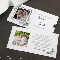Hochzeitseinladung - Ziehkarte mit zwei Fotos zur Silberhochzeit mit Wunschdaten und Blatt-Blütenmotiv