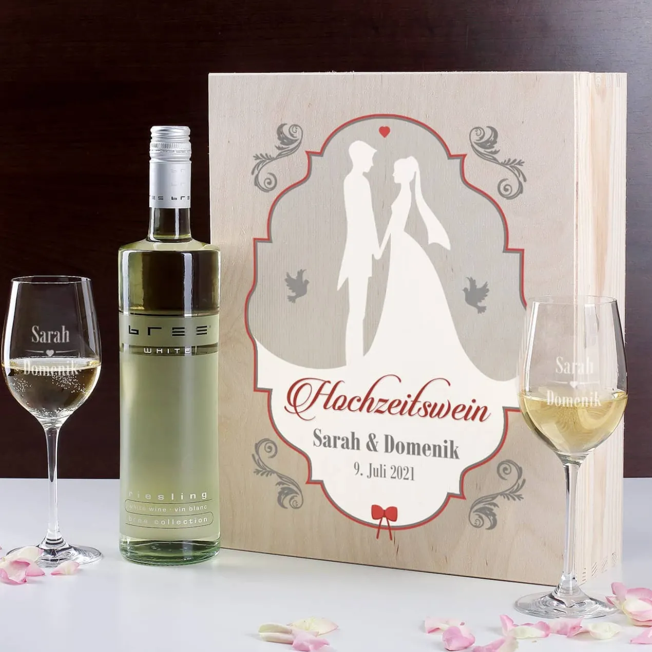 Hochzeitswein mit 2 gravierten Gläsern in edler Holzbox