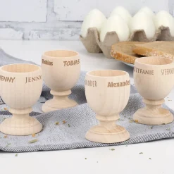 Holz Eierbecher im 4er Set mit Ihren Namen