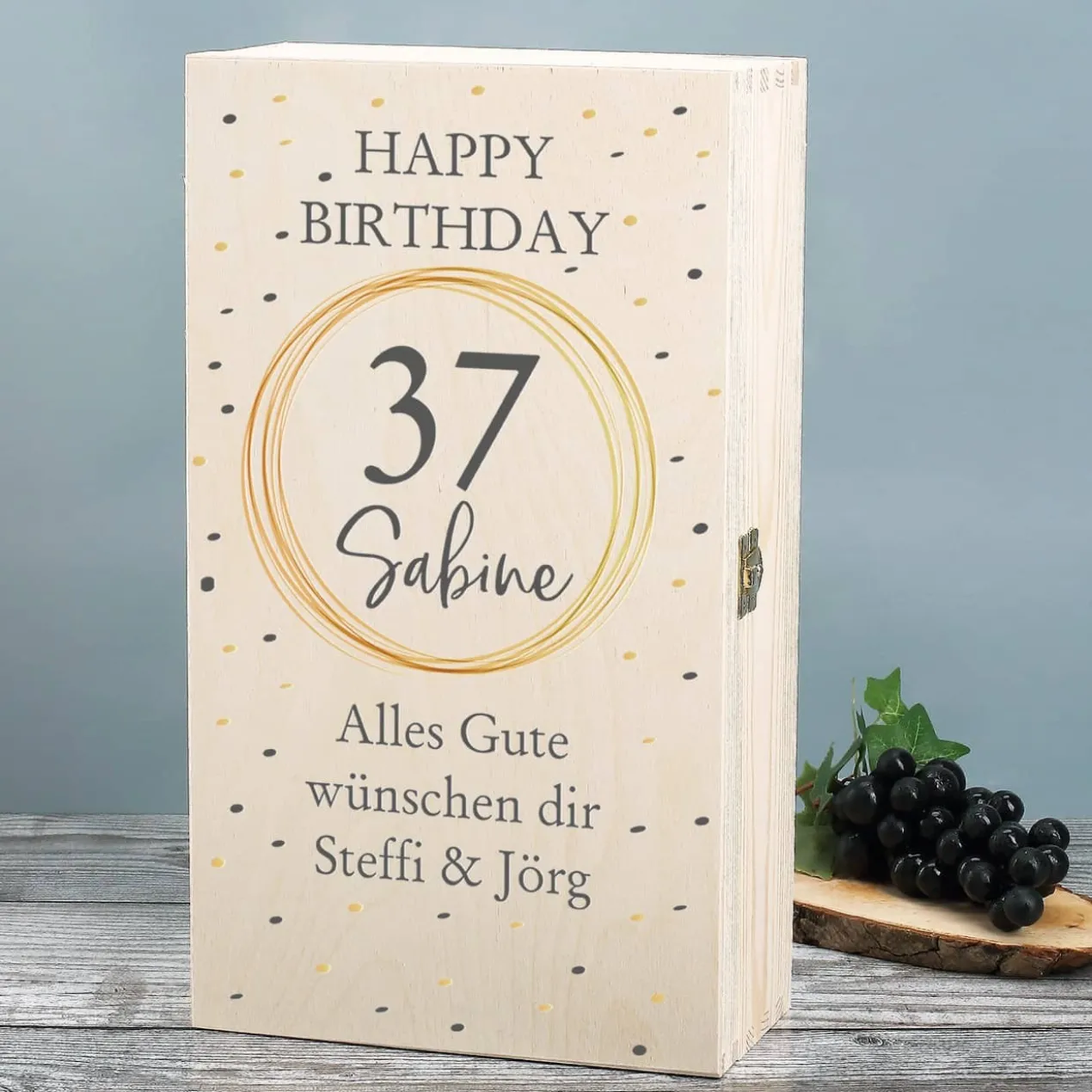 Holzkiste zum Geburtstag mit Name, Alter und Wunschtext