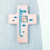 Holzkreuz zur Taufe für Jungen bedruckt mit Foto, Name und Datum
