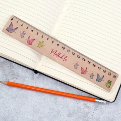 Holz Lineal für Mädchen personalisiert mit Name | Schmetterlinge Motiv | 20 cm