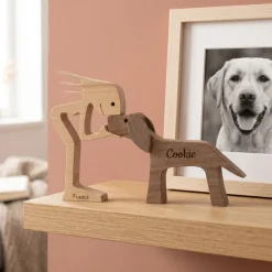 Holzskulptur Frauchen mit Hund – personalisiert mit zwei Namen | Geschenk für Hundebesitzer