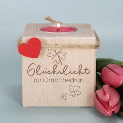 Holzteelichthalter - Glückslicht - mit Ihrem Wunschtext graviert
