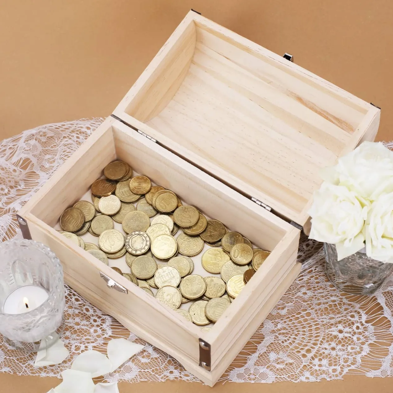 Holztruhe in 3 Größen mit Ihrer Wunschgravur zur Hochzeit oder zum Valentinstag