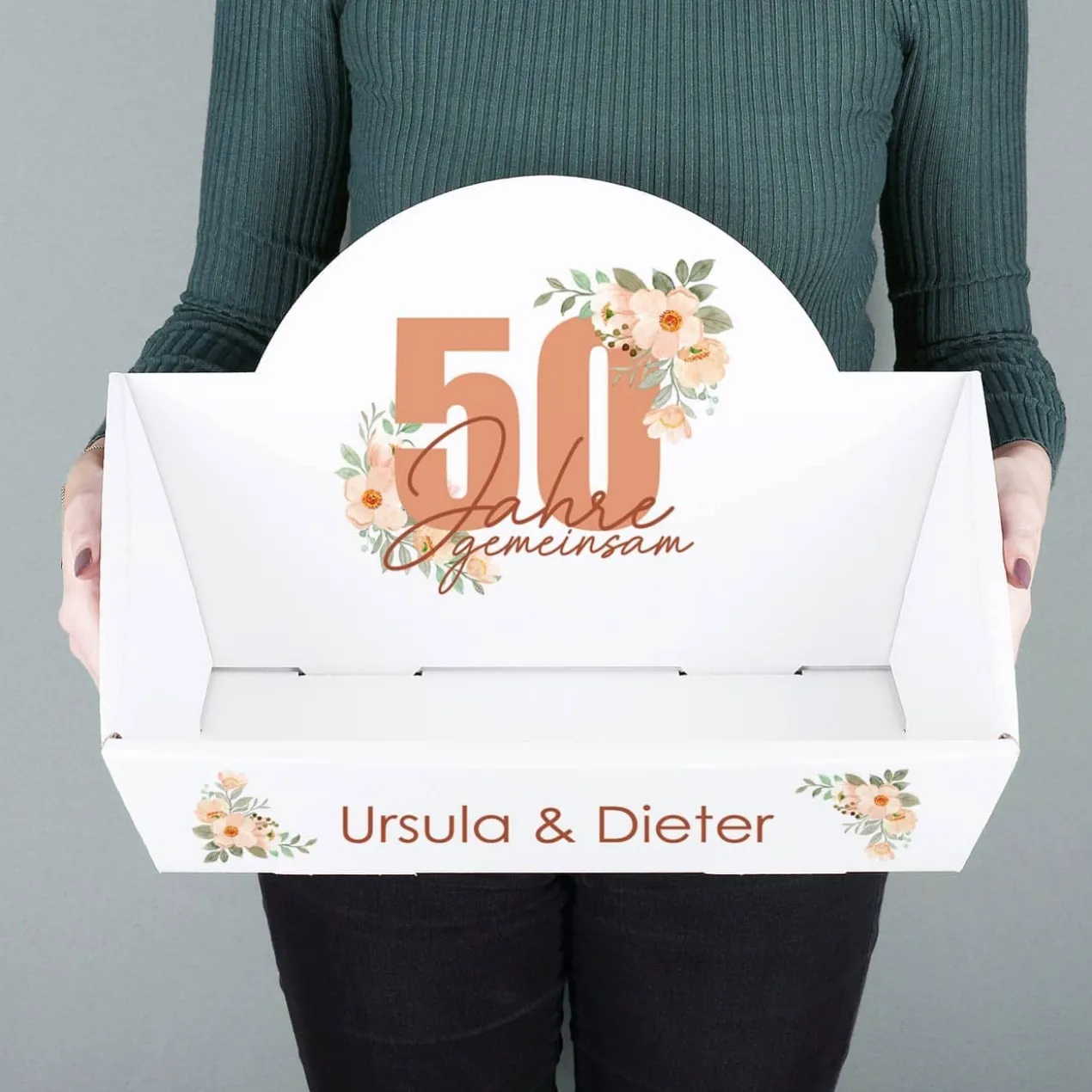 50 Jahre gemeinsam - Geschenkkorb zur Goldenen Hochzeit mit Namen, in 2 Größen