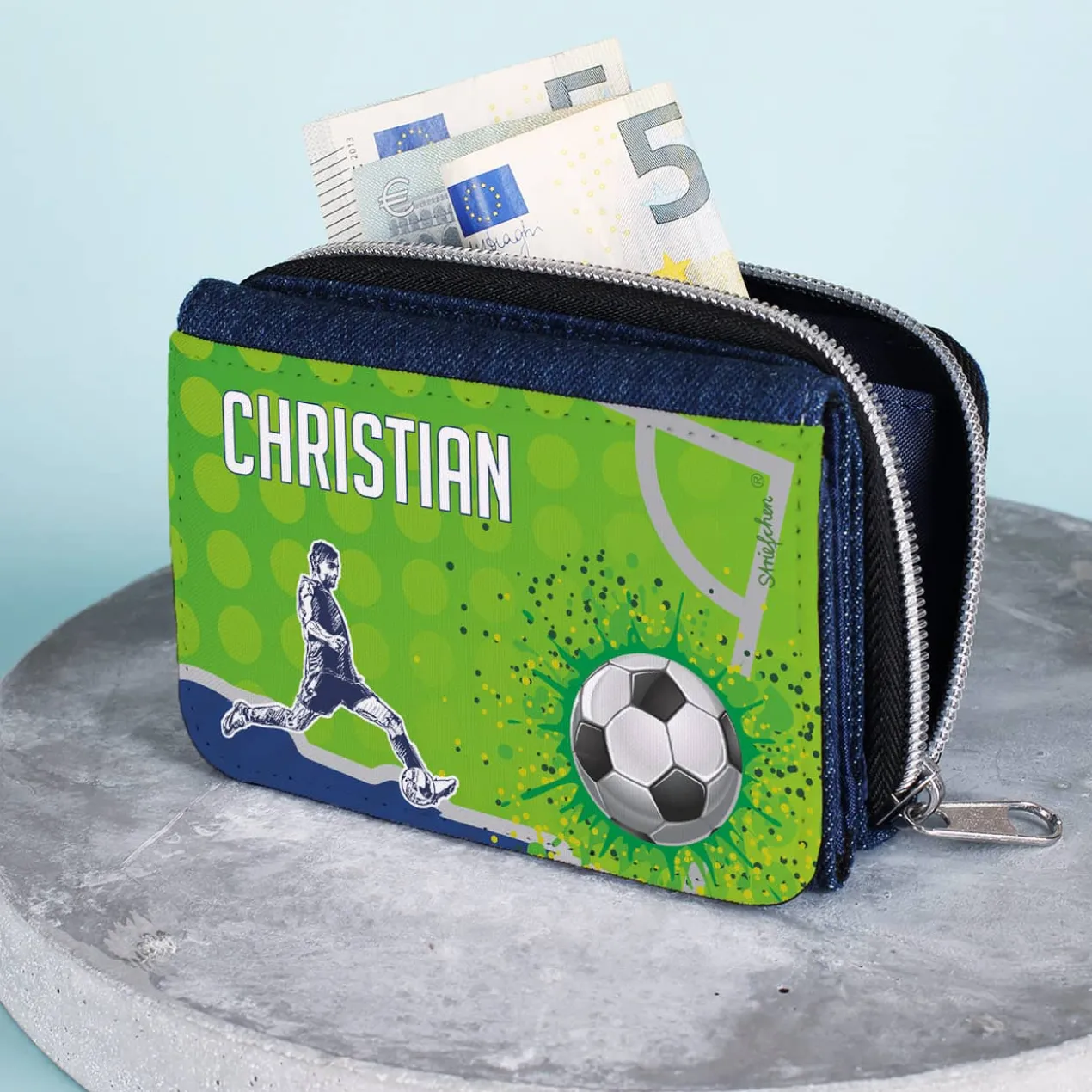 Jeansgeldbörse mit Fußballmotiv und Name