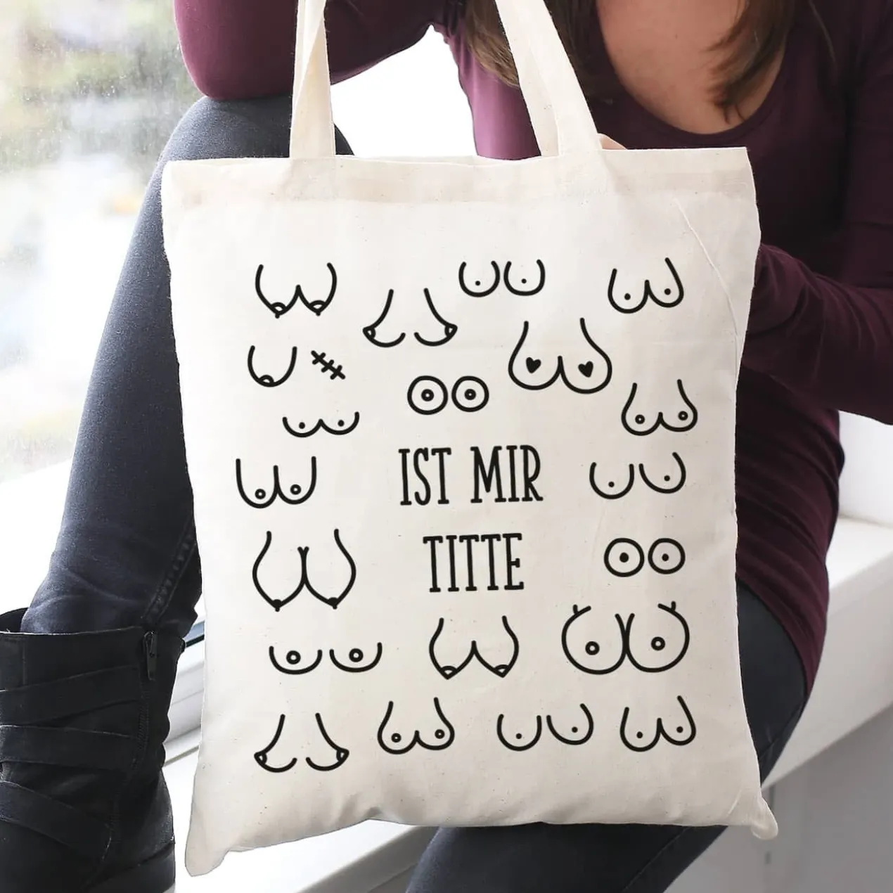 Jutebeutel mit Busenmotiv und Wunschtext