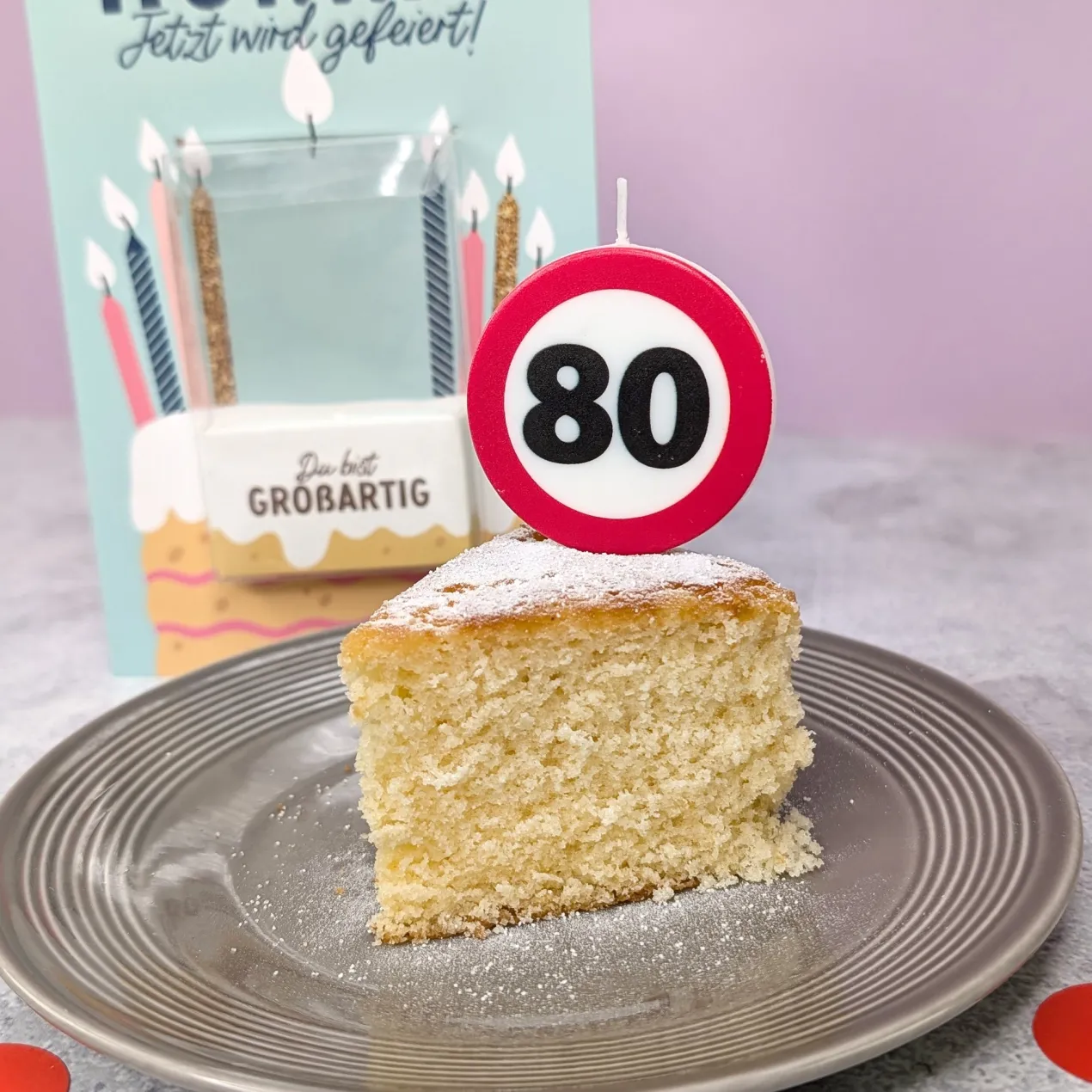 Karte zum Geburtstag mit Kerze in Verkehrszeichen-Design