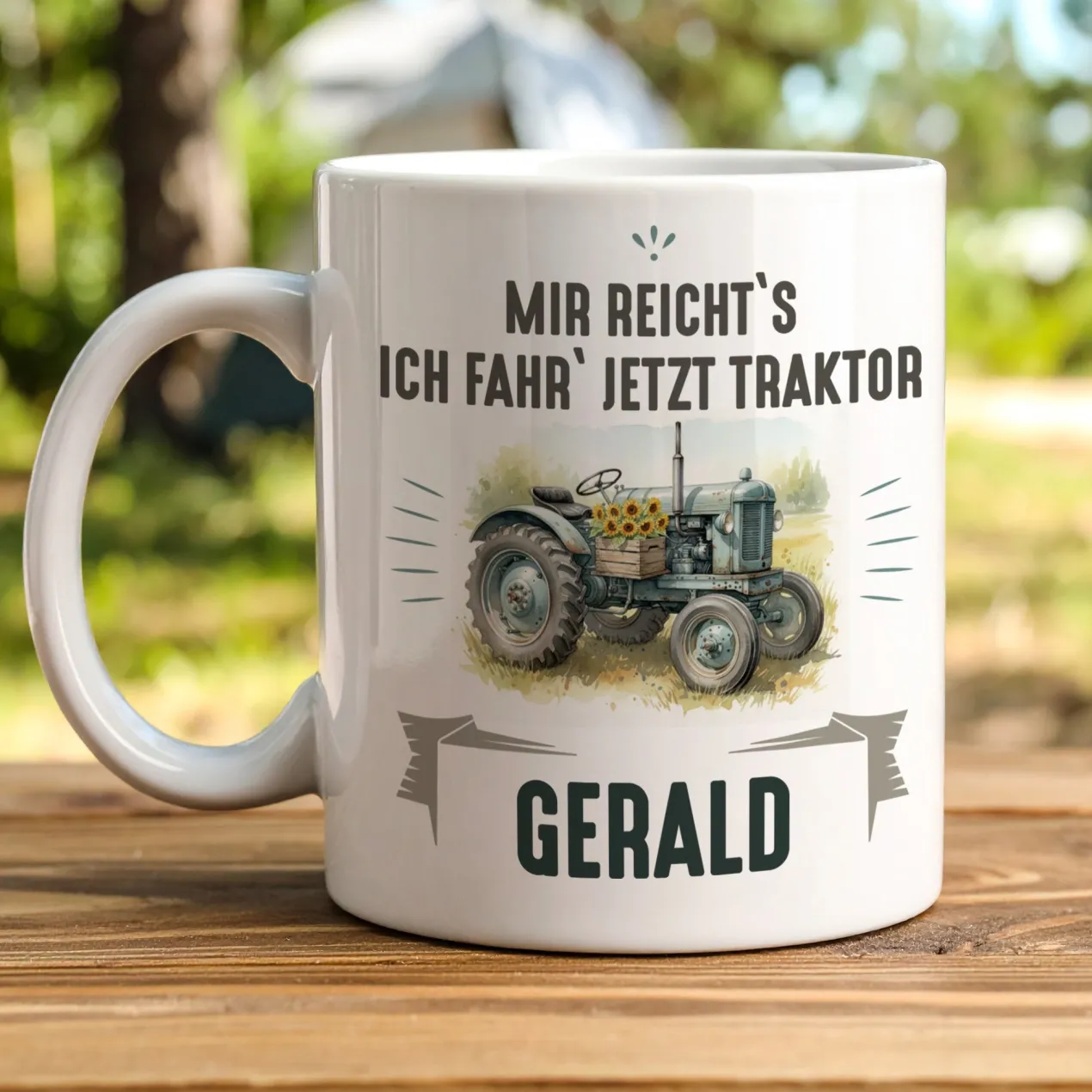 Keramiktasse mit Retro Traktor Motiv | Personalisiertes Geschenk für Treckerfreunde