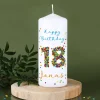 Kerze zum 18. Geburtstag mit Name und Wunschtext