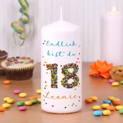 Kerze zum 18. Geburtstag mit Name und Wunschtext