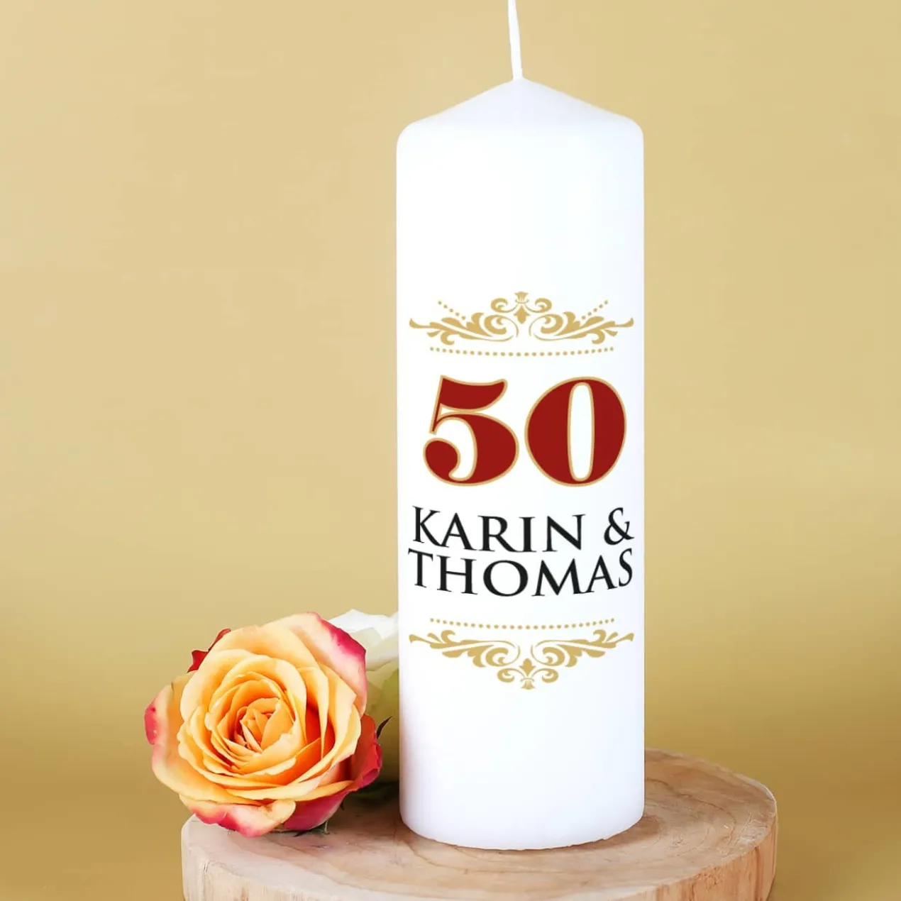 Kerze zur Goldenen Hochzeit mit Namen des Paares