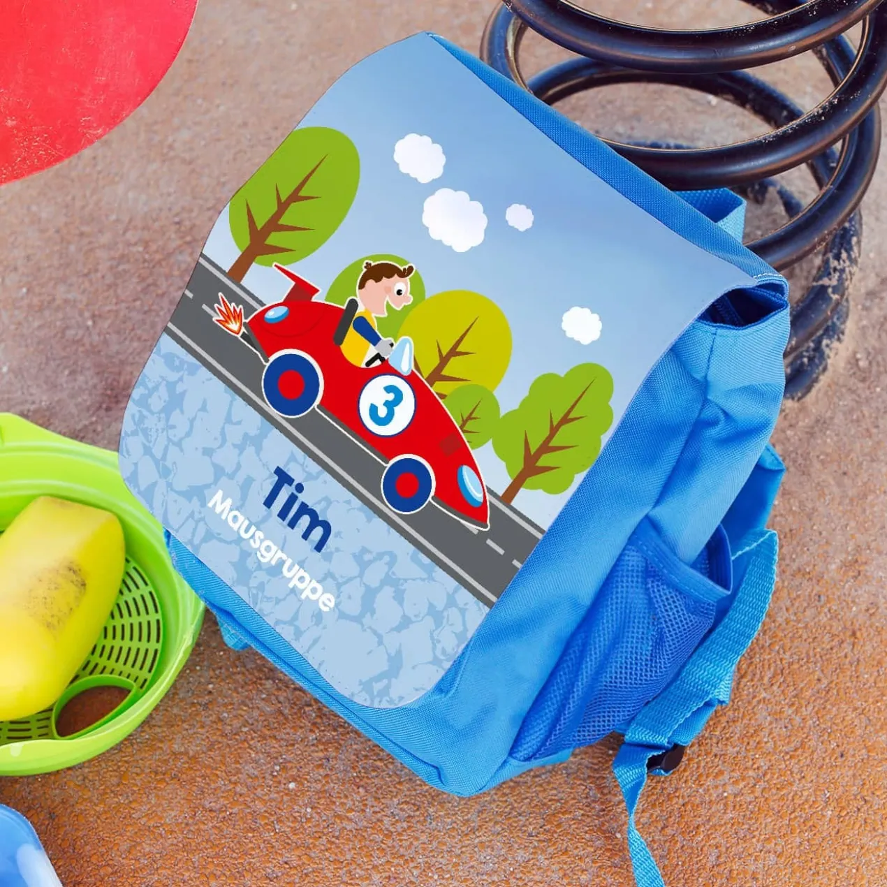 Kinderrucksack mit Rennauto, Name und Name der Kita-Gruppe