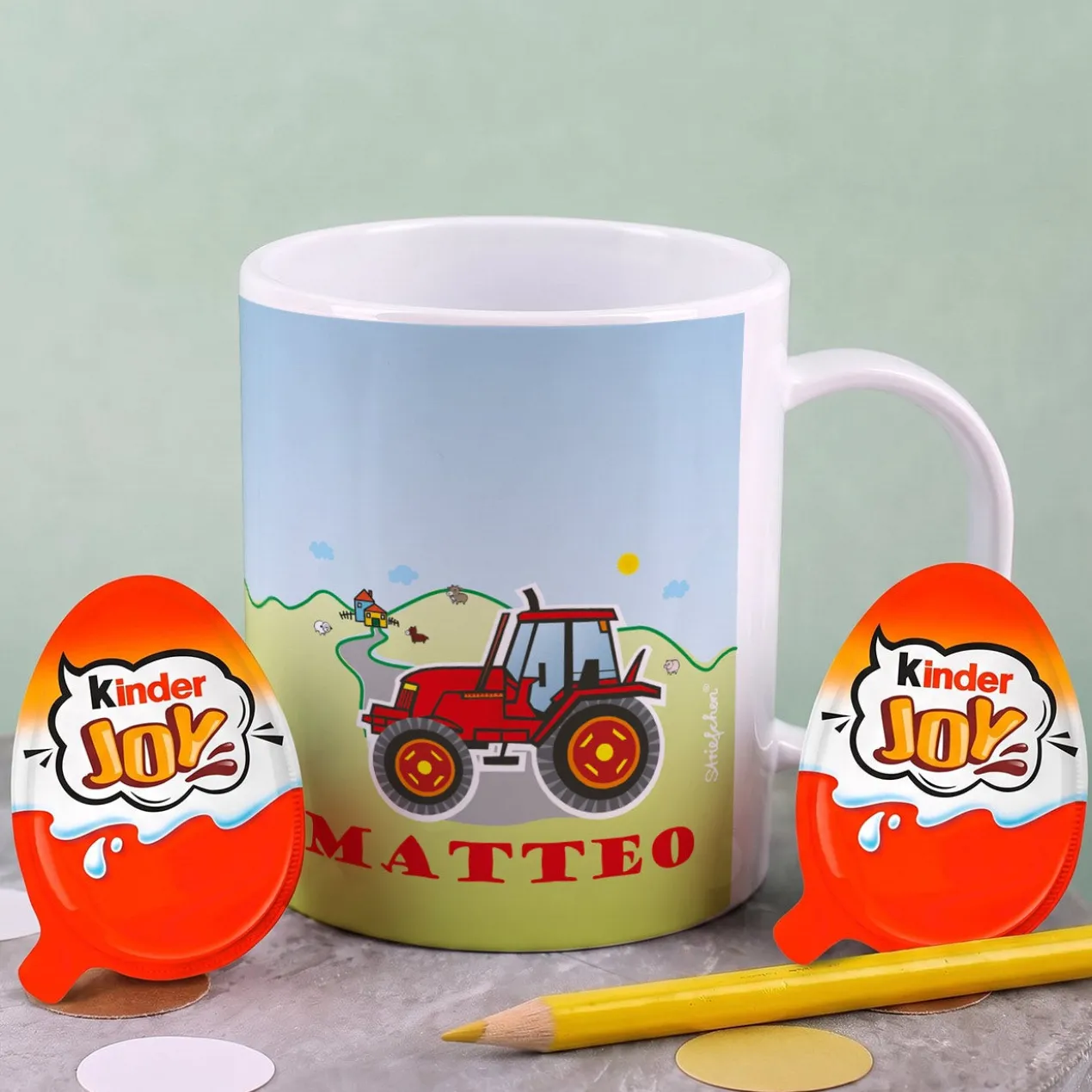 Kindertasse mit rotem Traktor und Wunschname | Geschenk für Kinder & Kindergarten