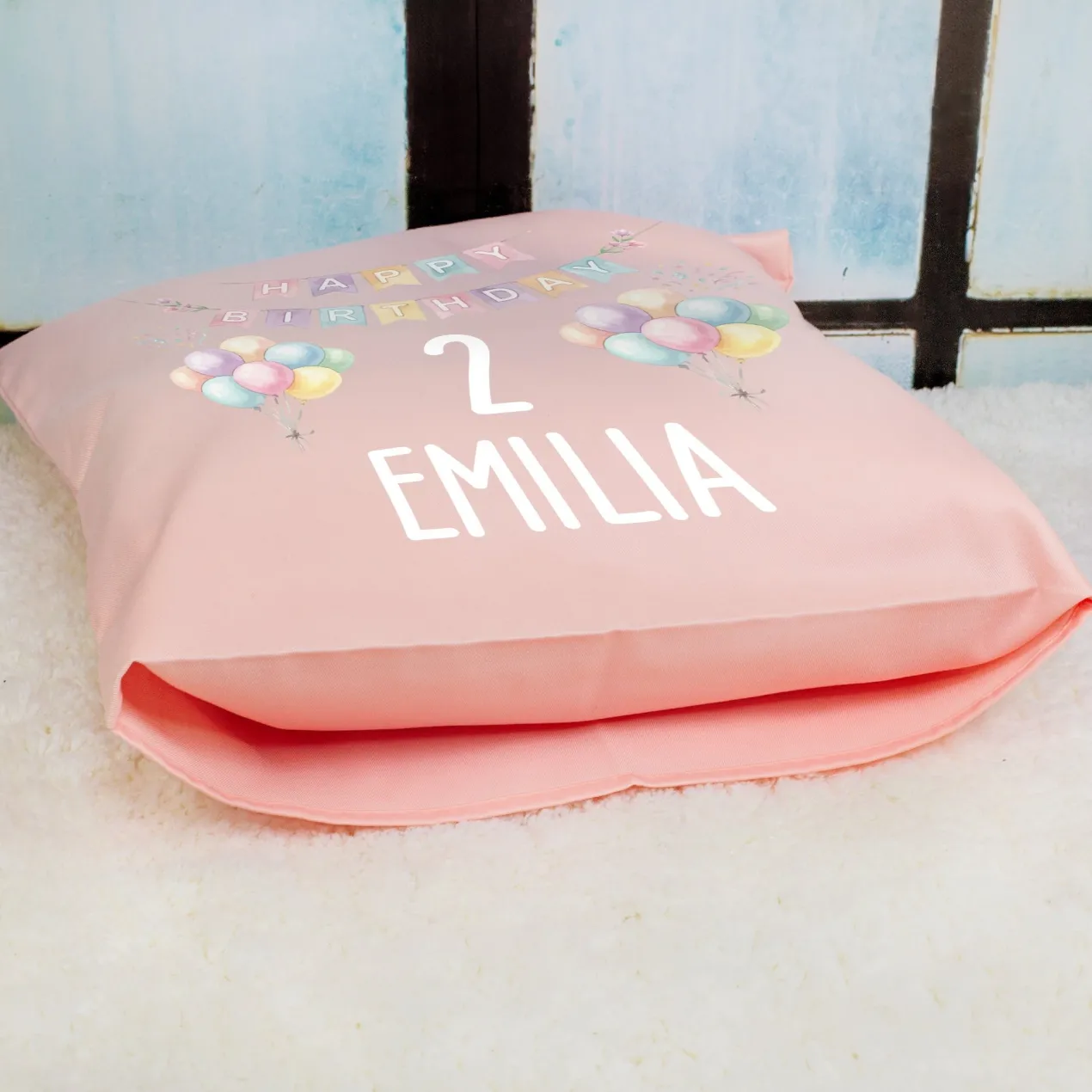 Kissen mit Ballon Motiv personalisiert für Kinder | Geschenk zum Geburtstag für Jungen & Mädchen