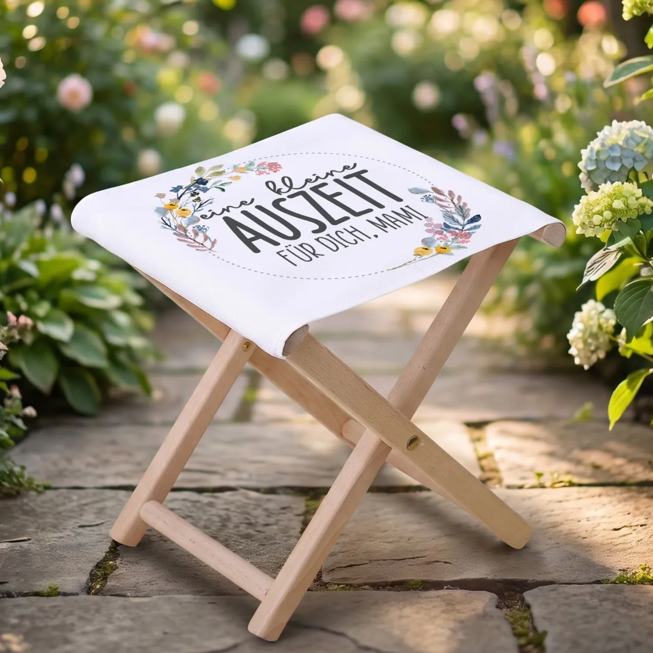 Klapphocker - Eine kleine Auszeit - personalisiert mit Wunschtext | Geschenk für Mama, Oma & Garten