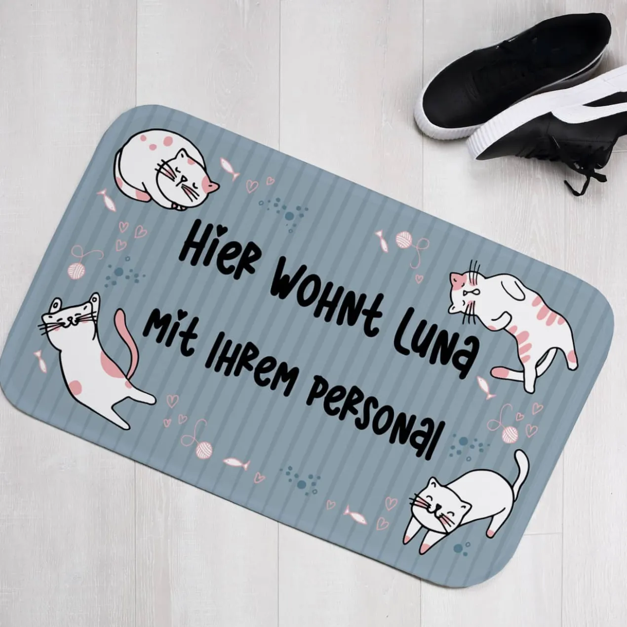 Kleiner Katzenteppich mit Wunschtext 76x45cm