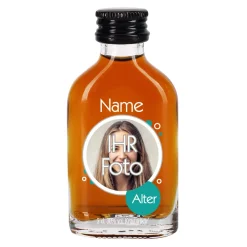 Kleiner Schnaps zum Geburtstag mit Ihrem Foto, Name und Jahreszahl personalisiert | 2 Sorten